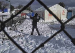 Snow in Syria crushes refugee tents, cuts off food supplies #SyriaWar